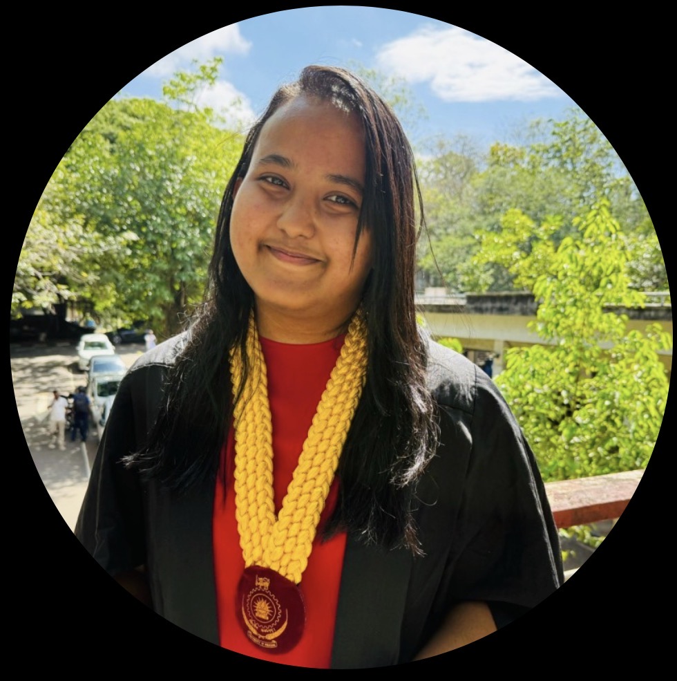 Portrait of Gayani Wickramarathna in graduation robes